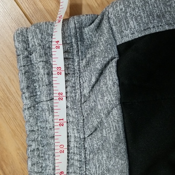 5X New Akademiks short - Picture 5 of 7